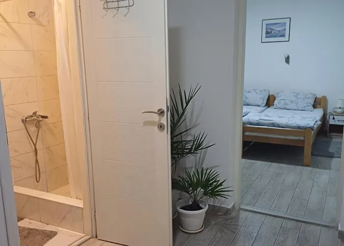 Apartman “sanja” *